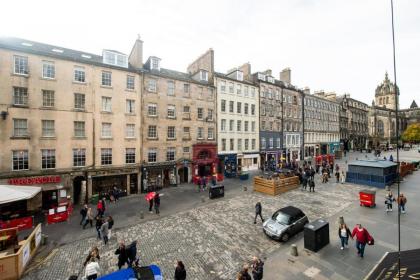 GuestReady - Bright & Airy 1BR Flat in the heart of Edinburgh - image 29