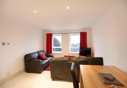 The South Maybury Residence - image 12