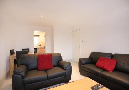 The South Maybury Residence - image 13