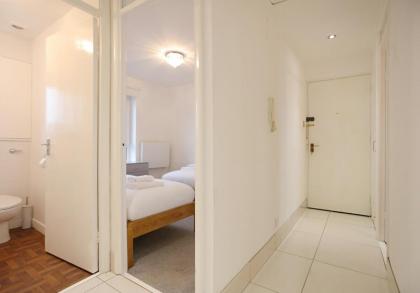 The South Maybury Residence - image 3