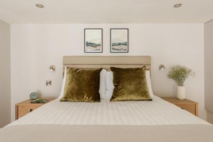 Museum Apartments - image 18