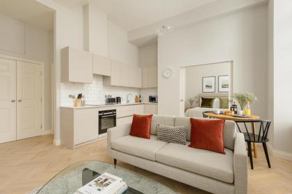 Museum Apartments - image 9