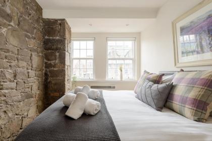 The Lady Stair's Apartment - Royal Mile - image 18
