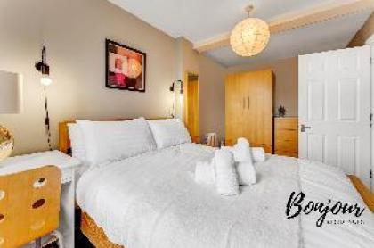 Old Town 2BR-1BA near Royal Mile - image 14