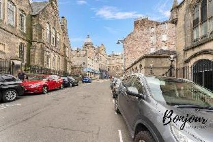 Old Town 2BR-1BA near Royal Mile - image 20
