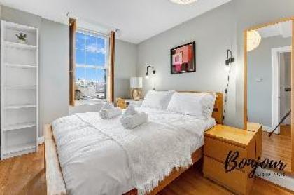 Old Town 2BR-1BA near Royal Mile - image 3