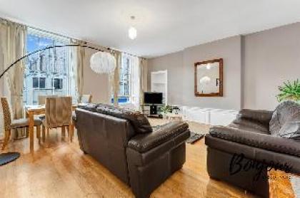 Old Town 2BR-1BA near Royal Mile - image 4