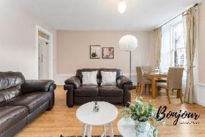 Old Town 2BR-1BA near Royal Mile - image 7