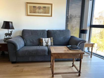 No. 5 Warriston Canonmills Luxury Apartment - image 2