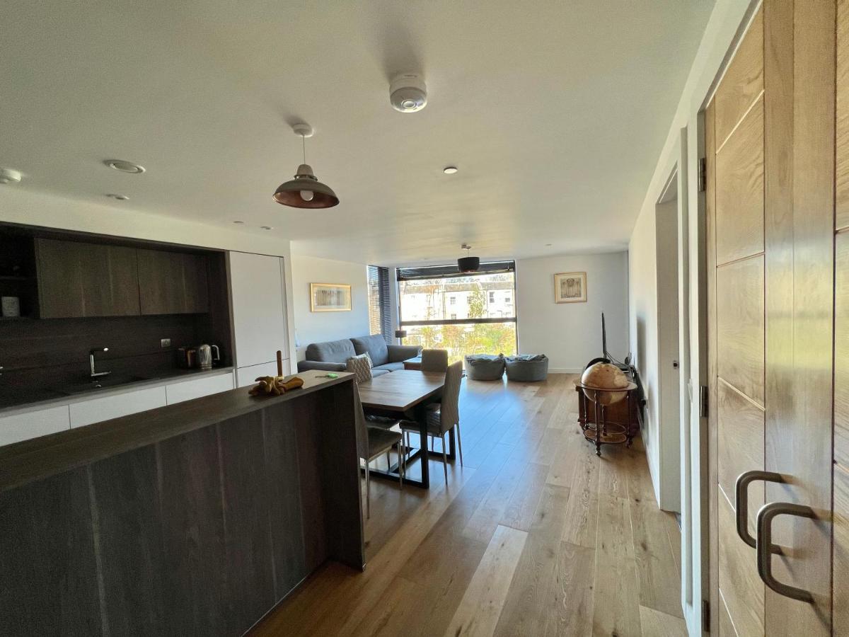 No. 5 Warriston Canonmills Luxury Apartment - image 6