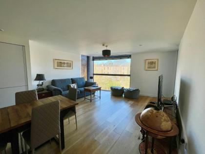 No. 5 Warriston Canonmills Luxury Apartment - image 9