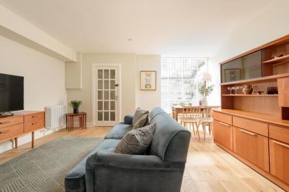 The Broughton St. Apartment (1BR) - New Town - image 2