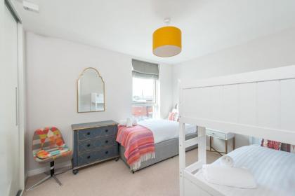 48 Annandale Street - image 16