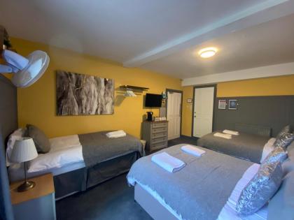 The Residence - 47 Minto St - image 26