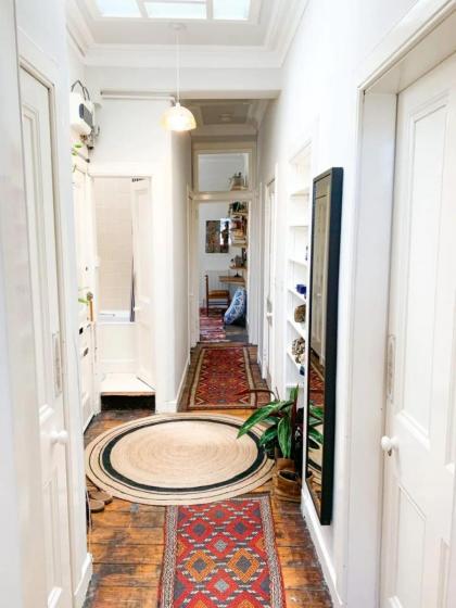 Homely 2 Bedroom Apartment in the Heart of Edinburgh - image 13