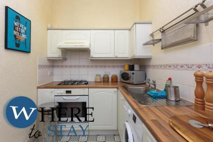 2 Bedroom Victorian Apartment in Leith - image 12