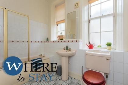 2 Bedroom Victorian Apartment in Leith - image 2