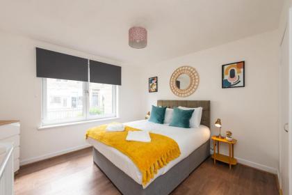 Ground Floor 2 Bed Flat Slateford - image 14