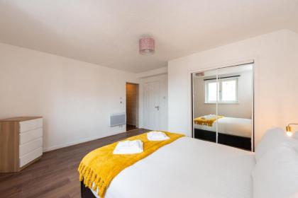 Ground Floor 2 Bed Flat Slateford - image 25