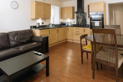 Homely 3 Bedroom in the Heart of Central Edinburgh - image 4