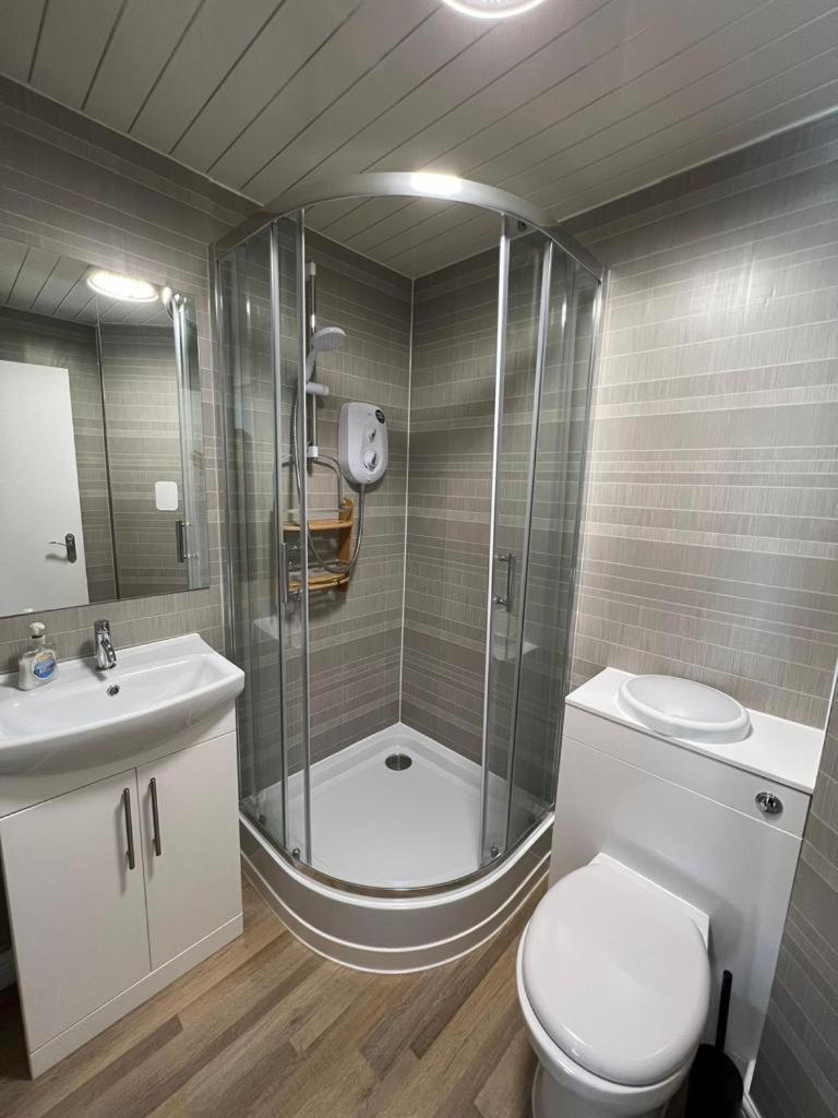 Holyrood Duplex 3- Bedrooms Apartment - image 6