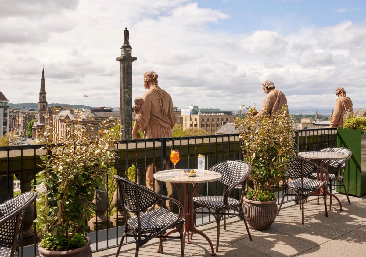 Gleneagles Townhouse - main image