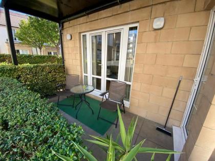 Hopetoun Apartment with free parking - image 16