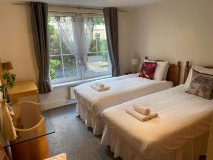 Hopetoun Apartment with free parking - image 3