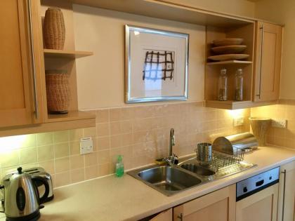 Hopetoun Apartment with free parking - image 9