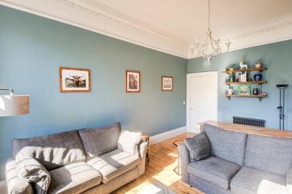 GuestReady - Superb family apt near Leith Walk - image 11