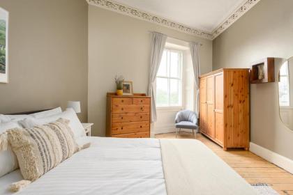 2 Bed Old Town Apartment - Next To Castle - image 16