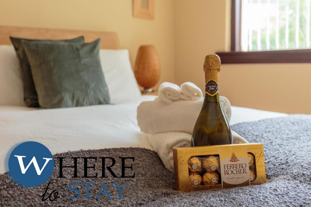 Lovely apartment by the Hillwood Park-Free Parking - main image