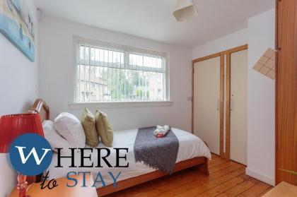 Lovely apartment by the Hillwood Park-Free Parking - image 13