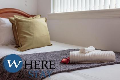 Lovely apartment by the Hillwood Park-Free Parking - image 17
