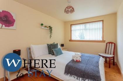 Lovely apartment by the Hillwood Park-Free Parking - image 18