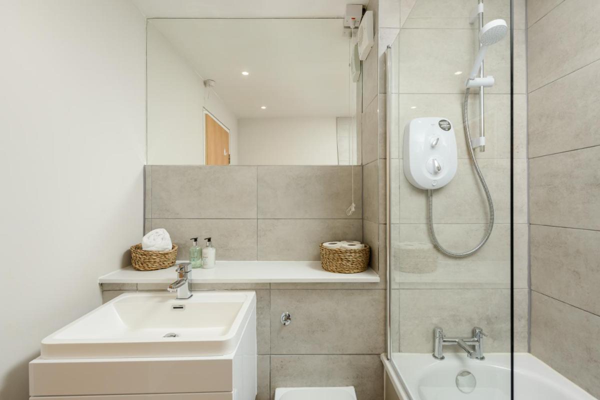 Modern Mews Apartment - New Town - image 3