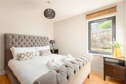 Modern Mews Apartment - New Town - image 5