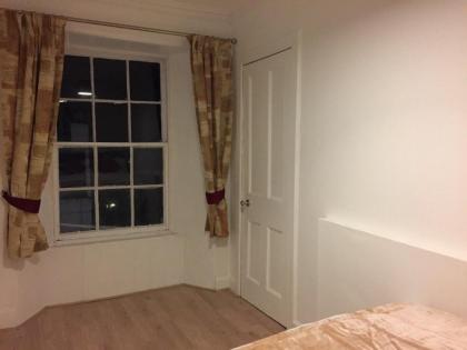 Beautiful 2 Bed Serviced Apartment in Dunbar - image 7