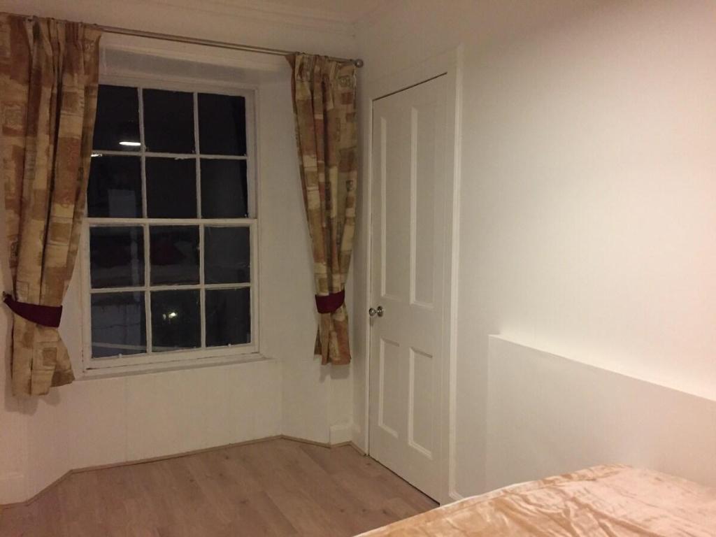 Beautiful 2 Bed Serviced Apartment in Dunbar - image 7