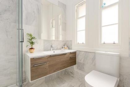 The Grassmarket Apartment - image 3