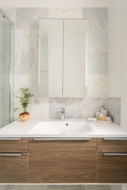 The Grassmarket Apartment - image 8