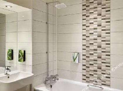 Premier Inn Edinburgh A1 (Newcraighall) - image 5
