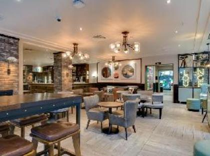 Hub by Premier Inn Edinburgh City Centre Rose Street - image 13