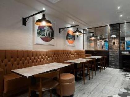 Hub by Premier Inn Edinburgh City Centre Rose Street - image 19