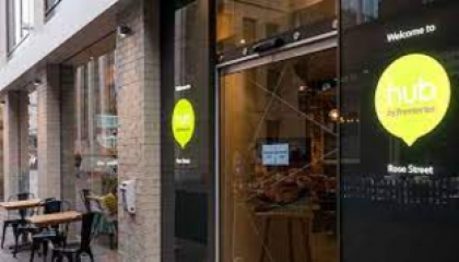 Hub by Premier Inn Edinburgh City Centre Rose Street - image 6