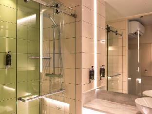 Hub by Premier Inn Edinburgh City Centre Rose Street - image 7