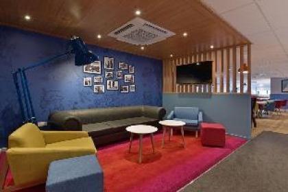 Travelodge Edinburgh Park - image 11