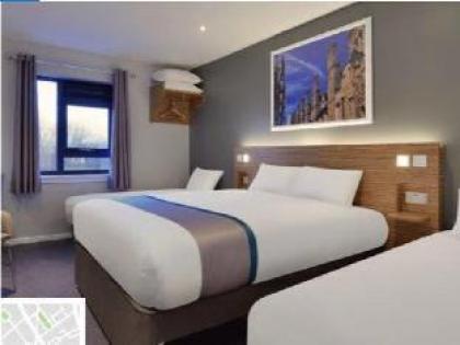 Travelodge Edinburgh Park - image 16