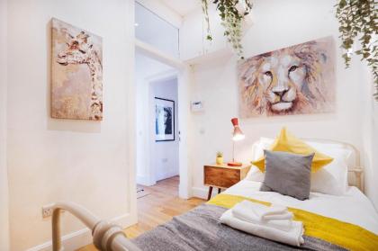 Meadowbank Residence 3bed free parking - image 17