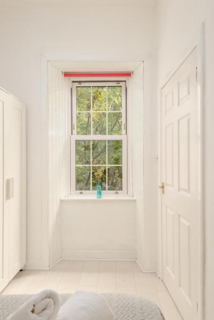 The Tollcross Apartment - Modern & Bright 1BR - image 16